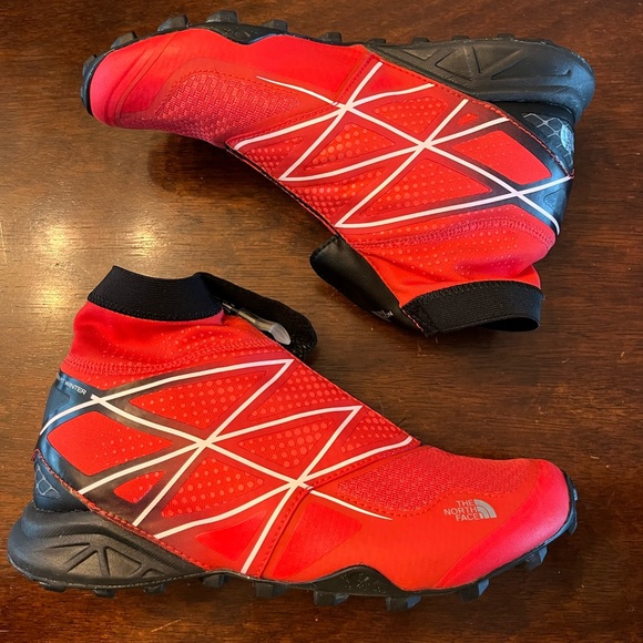 SOLD / The North Face Ultra MT Winter Runners - Picture 5 of 12